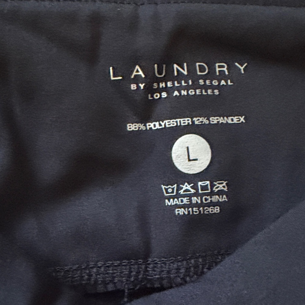 Laundry by Shelli Segal - Black Flared Workout Atheisure Pants Large - Picture 3 of 7